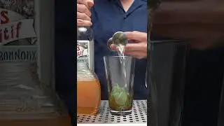 Honey Summer Spritz Cocktail