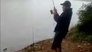 Mancing Ikan Tombro Di Sungai Tenang ~PELET JITU~ 3M #Mancing Mania Mantap
