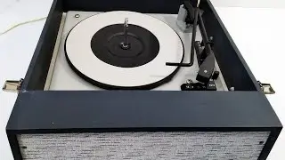 Английский record changer в чемоданчике