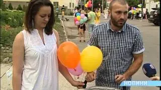 Массовый запуск гелиевых шаров в Днепропетровске