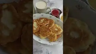 Оладьи😋😋пончики