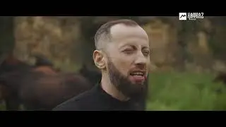Древних коней Карачая кровь в жилах твоих!