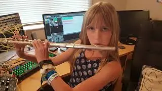 Bitwig Studio, Modular Synths & a Flute play No Limits.