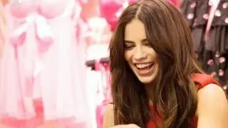 Adriana Lima laughter | Voice