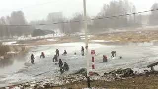 27марта, с. Новотроицкое, река Паозер. Рыбалка на тающей льдине