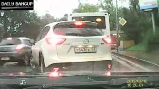 Daily Bangup 3-18-2013 Car Crash Compilation - ДТП 車禍 车毁人亡 사고 تحطم