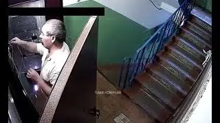 Алкаш и Панель Кабелей (Снято с Камеры Наблюдения)
