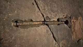 Mysterious discoveries of ancient technology that present scientists with a mystery!