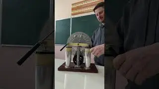 5000 Вольт на уроці фізики.  Електрофорна машина