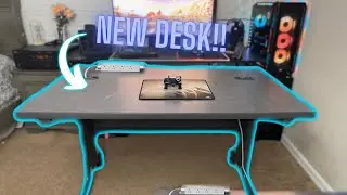 Tech Corner After Dark: MY NEW DESK!!