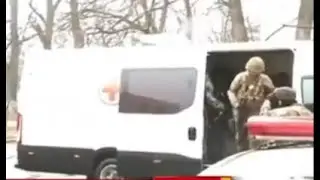 Ukraine Caught (Accidentally) using Ambulances Transporting Troops