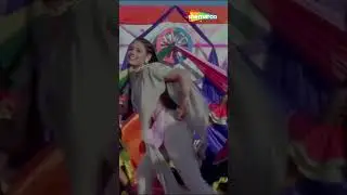 Lakhon Aashiq Marjate Hai_Hogi Pyar Ki Jeet (1999) 
