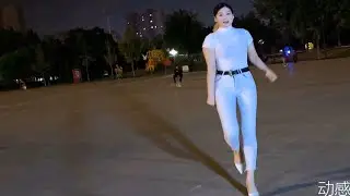 💝💃🎶👗👠鬼步舞来了《动感70》轻松弹跳的节奏感太喜欢了！