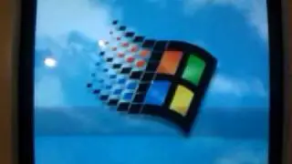 Windows 95 Plus! on a Compaq CDS 524 Vintage All-in-One System
