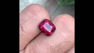Pinkish Red Garnet 5.05 Carats, Cushion Shape Umbalite Garnet - 10.50 x 8.88 MM