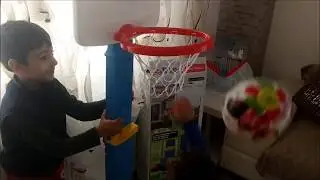 Basketbol Potası Kurup Oynadık Basketbol Potası Nasıl Kurulur (Dolu Oyuncak Basketbol Potası)