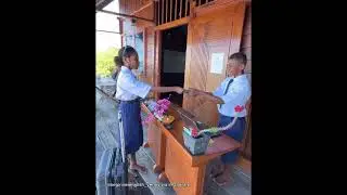 Murid SMP di Raja Ampat, Papua Barat Daya, melakukan praktik hospitality dengan Bahasa Inggris