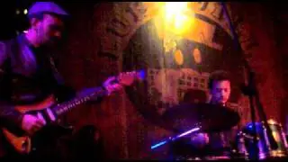 Johnny Perez Trio en Bluesville - Lenny