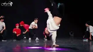 BREAKDANCE во Fraules Dance Centre