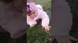 Prensesim çimenlerin tadına bakmak istedi