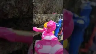 Ultraman Minta Tolong