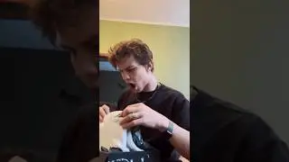 Реакция Славы Копейкина/ Турбо из «Слово пацана» на худи с росписью😍 #кастом #росписьодежды