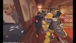 R6S - bugged gun knife kill trade?