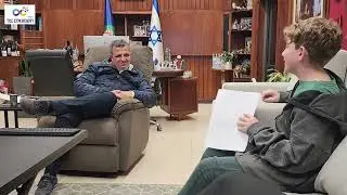 ראש העיר רמת גן כרמל שאמה הכהן בראיון בלעדי לנדב שלם בית ספר החשמונאים