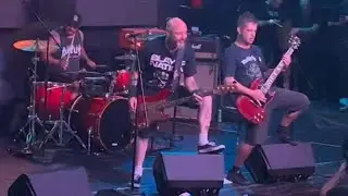 Statues On Fire  - Marielle / No Tomorrow (VipStation, São Paulo - December 16, 2023)