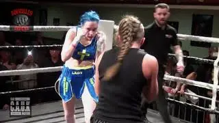 Bare Knuckle Boxing  Sara Smith v Ella Mac