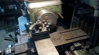 работа на токарном станке