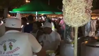Plaza las Palapas - hlavni náměstí Cancun
