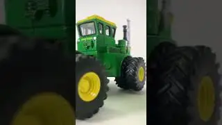 They’re here! John Deere WA-14 & WA-17 in 1/16 & 1/64 scale! #johndeere #farmtoys #tractor