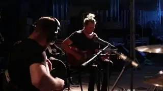 Smile And Tears - DivDiv