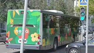 Автобус ЛиАЗ 5250 Лето в подмосковье на остановке Советская улица в г.Балашиха МО маршрут 338 