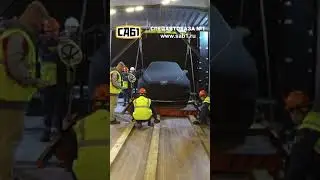 Как поднять BENTLEY на 12 этаж