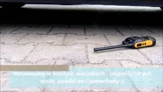 Radiotelefon HYT TC-610 kontra samochód :)