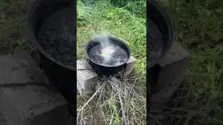 Melting wax as the old beekeeper taught 