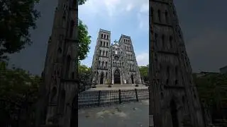 ФРАНЦИЯ? ПАРИЖ? ХАНОЙ? Такой разный город, я такого нигде не встречал.