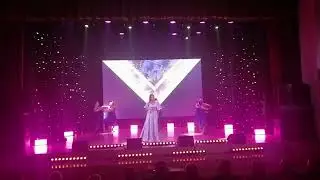 "Кветкi сiнiя" - Е. Олейник, Ю. Быкова