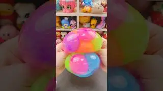 Let’s put 12 Needoh Squishies inside a Squishy.