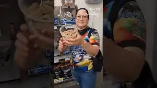 me llevaron a comprar mis antojos.🙂