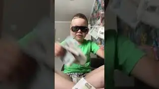Когда сказочно богат и красив