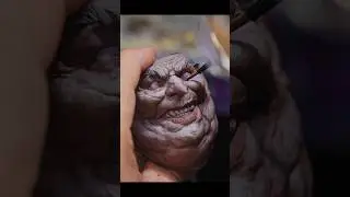 Painting a $700 The Penguin Batman Statue 😲 #shorts