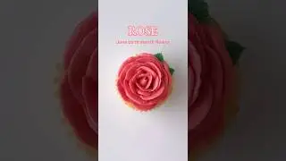 June birth month rose flower cupcake! 🌹