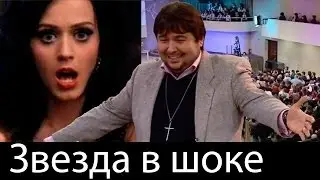 Звезда в шоке: светить или поглощать? Светящийся путь звезды и черная дыра