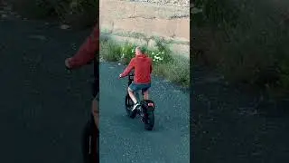 Let's start a leisurely mountain biking adventure with Ovia! 🌲🚴‍♀️ #cyrusher #ebike #ovia #shorts