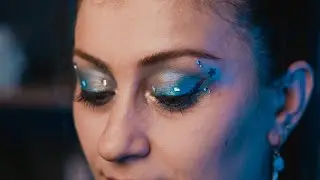 BLUE Trend Makeup Tutorial
