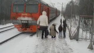 Осторожно, двери не закрываются! (02.2016)