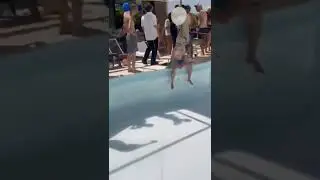 Sinkhole inside a swimming pool killing one guy